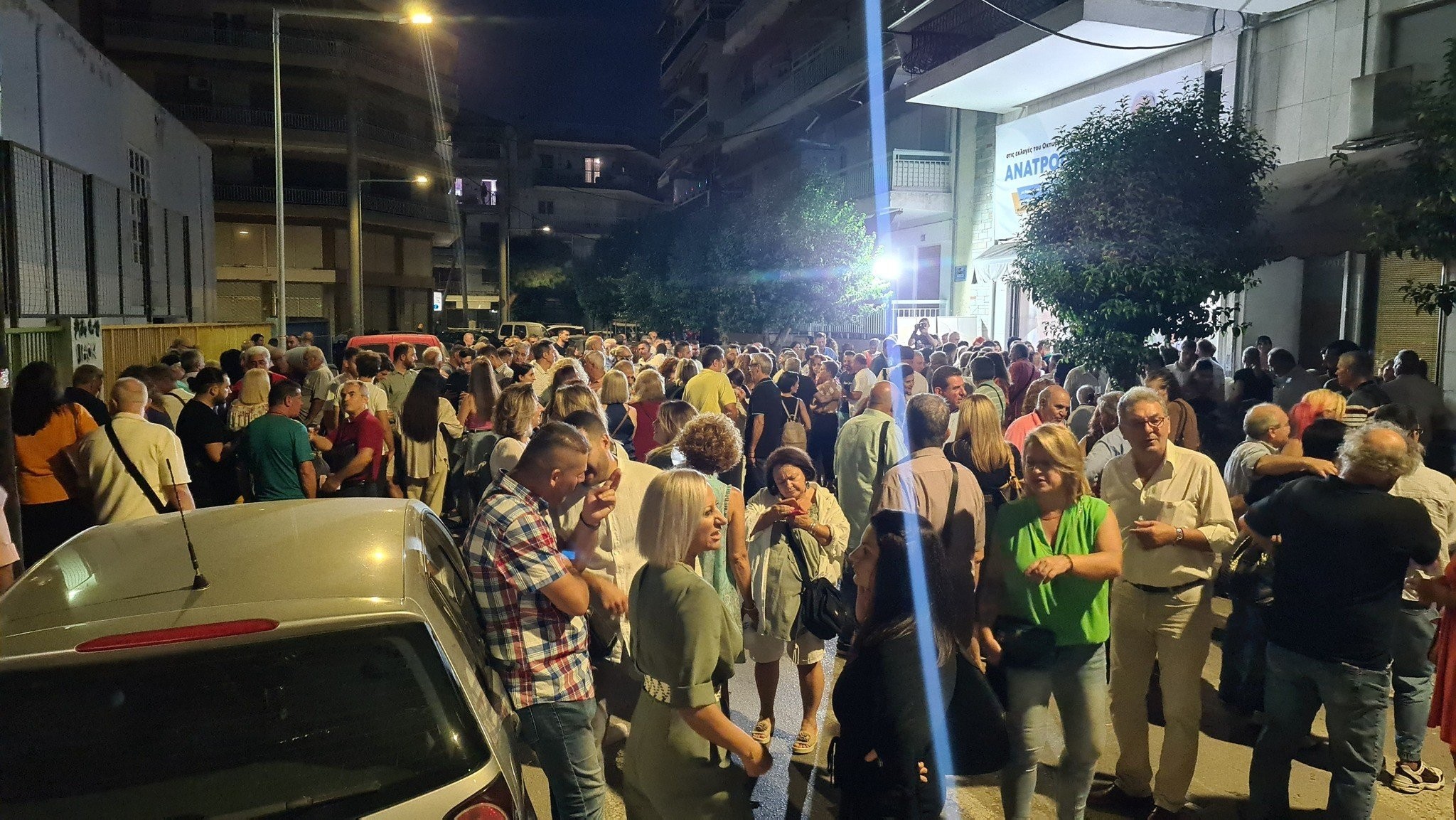 444-vyeDT.jpg 444-vyeDT.jpg