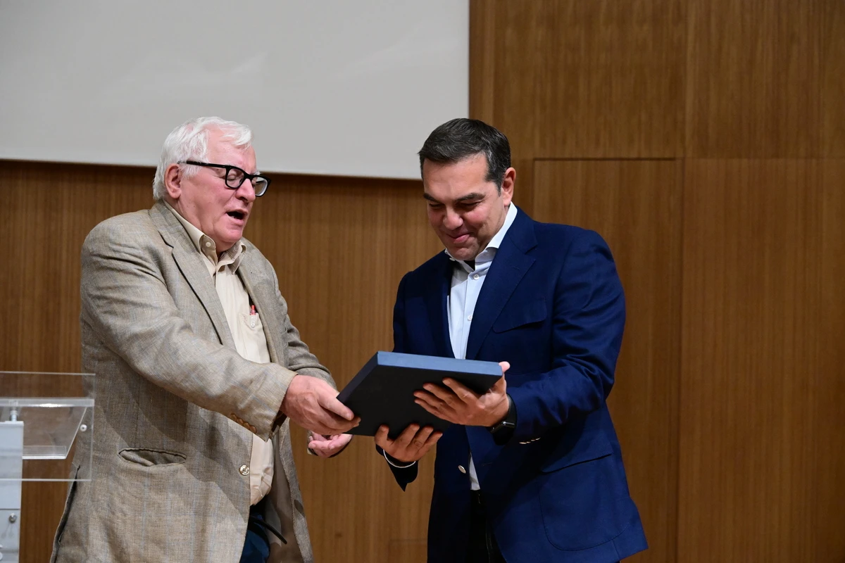 tsipras3.jpg tsipras3.jpg