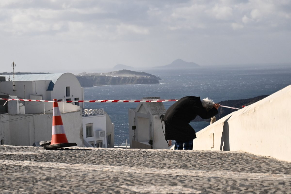 santorini4.jpg?v=0 santorini4.jpg?v=0
