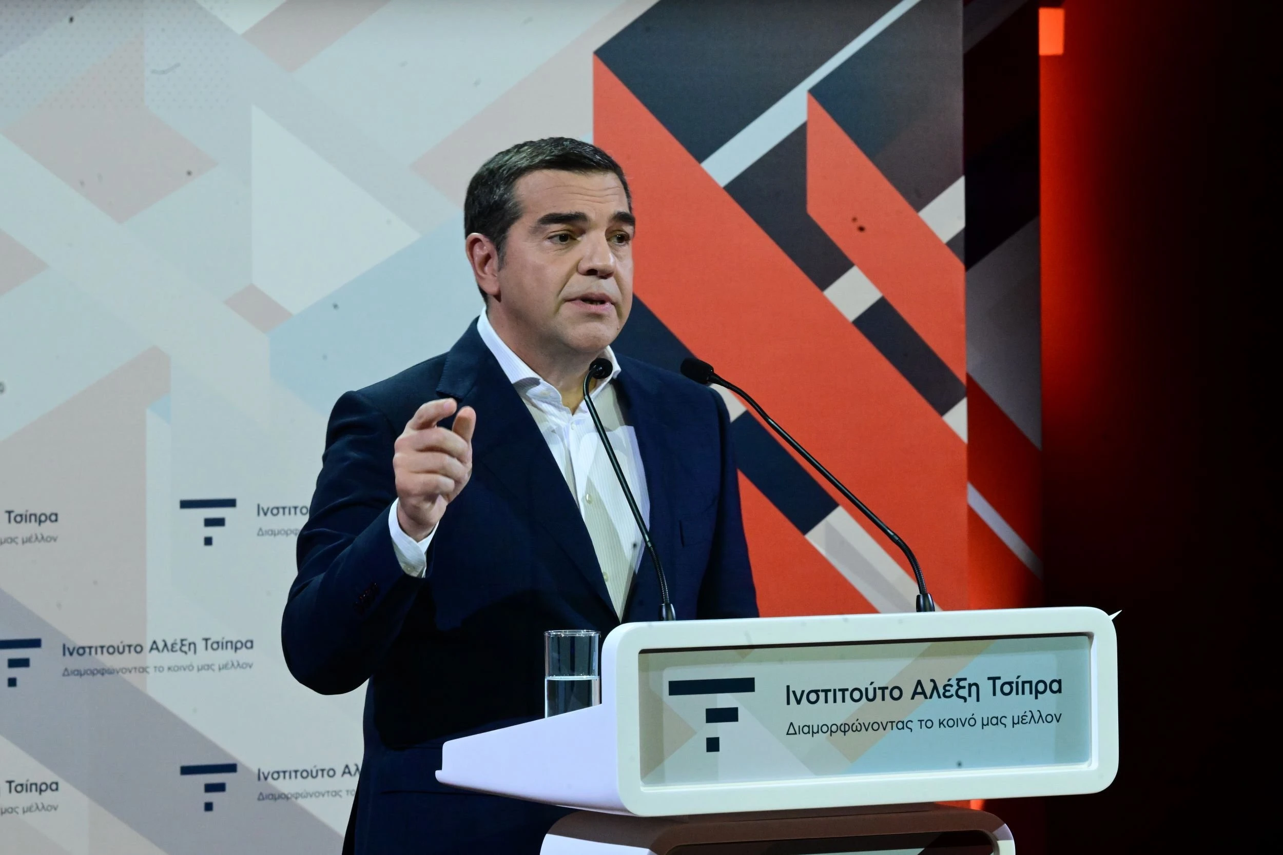 tsipras-3.jpg?v=0 tsipras-3.jpg?v=0