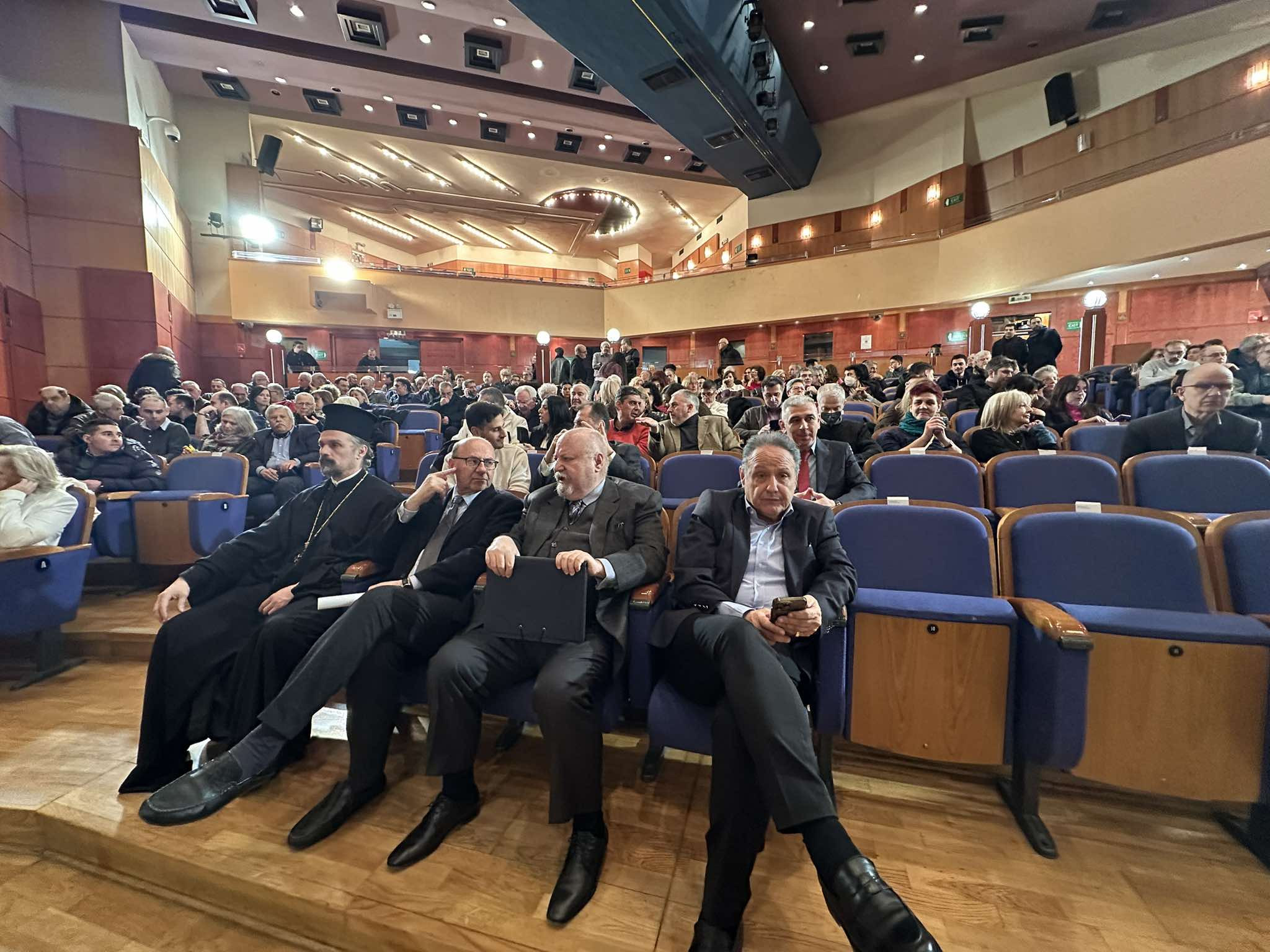 Ο Αλέξης Τσίπρας στο ΠΑΜΑΚ Ο Αλέξης Τσίπρας στο ΠΑΜΑΚ