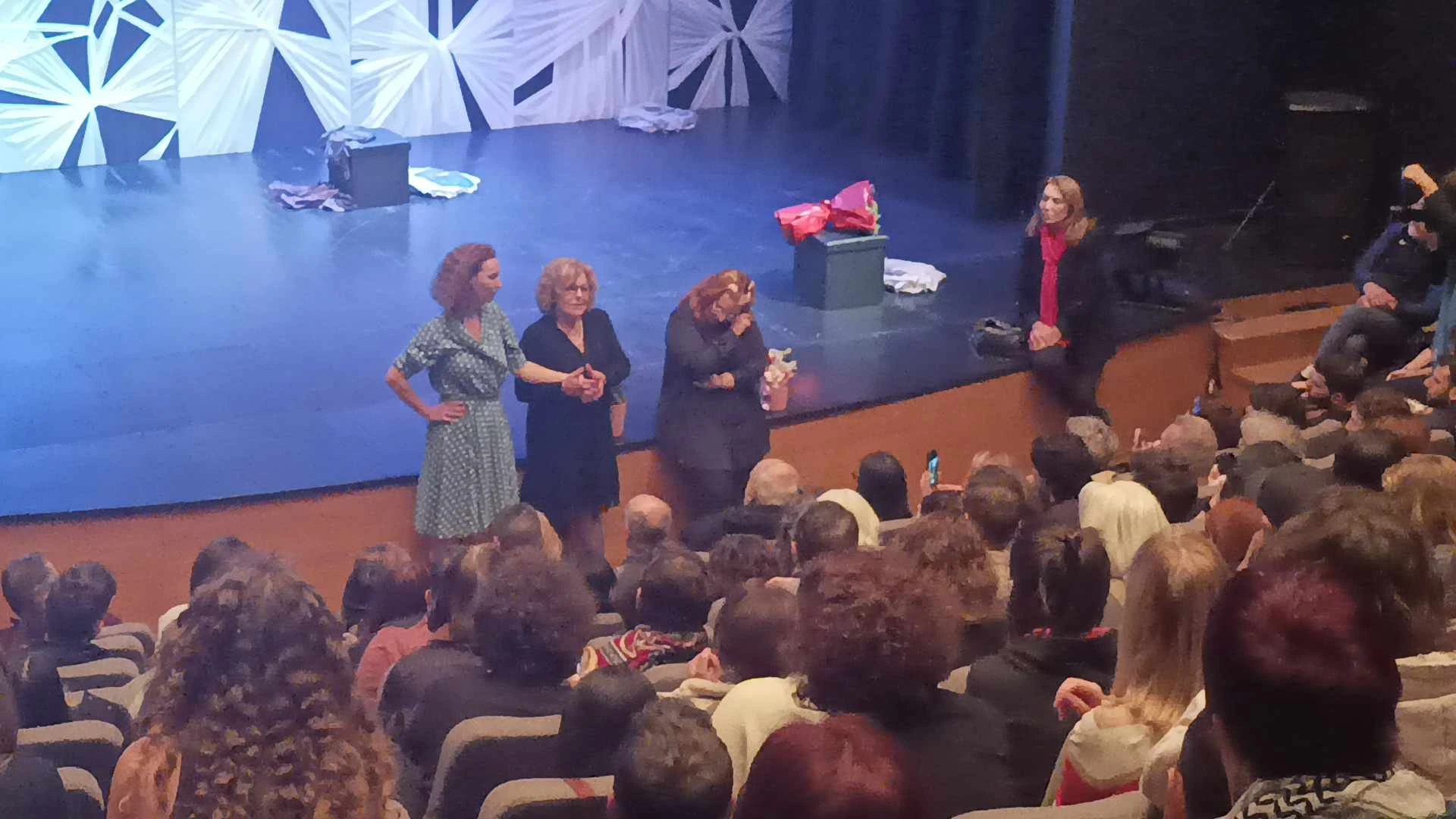 Δώρα Χρυσικού, Μάγδα Φύσσα, Δήμητρα Ζώρζου Δώρα Χρυσικού, Μάγδα Φύσσα, Δήμητρα Ζώρζου