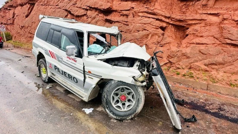 bolivia-bus-crash.jpg bolivia-bus-crash.jpg