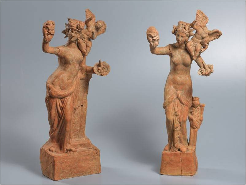 <b>ΠΥΛΗΝΑ ΕΙΔΩΛΙΑ ΑΦΡΟΔΙΤΗΣ ΜΕ ΘΕΑΤΡΙΚΕΣ ΜΑΣΚΕΣ </b> <b>ΠΥΛΗΝΑ ΕΙΔΩΛΙΑ ΑΦΡΟΔΙΤΗΣ ΜΕ ΘΕΑΤΡΙΚΕΣ ΜΑΣΚΕΣ </b>