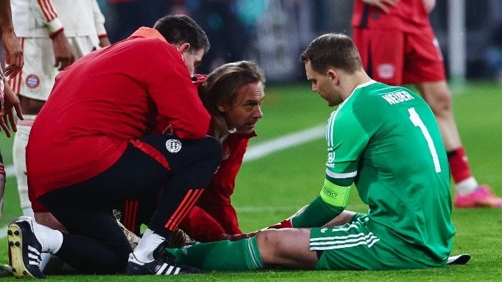 w06-153612manuelneuerinjury.jpg?v=0 w06-153612manuelneuerinjury.jpg?v=0