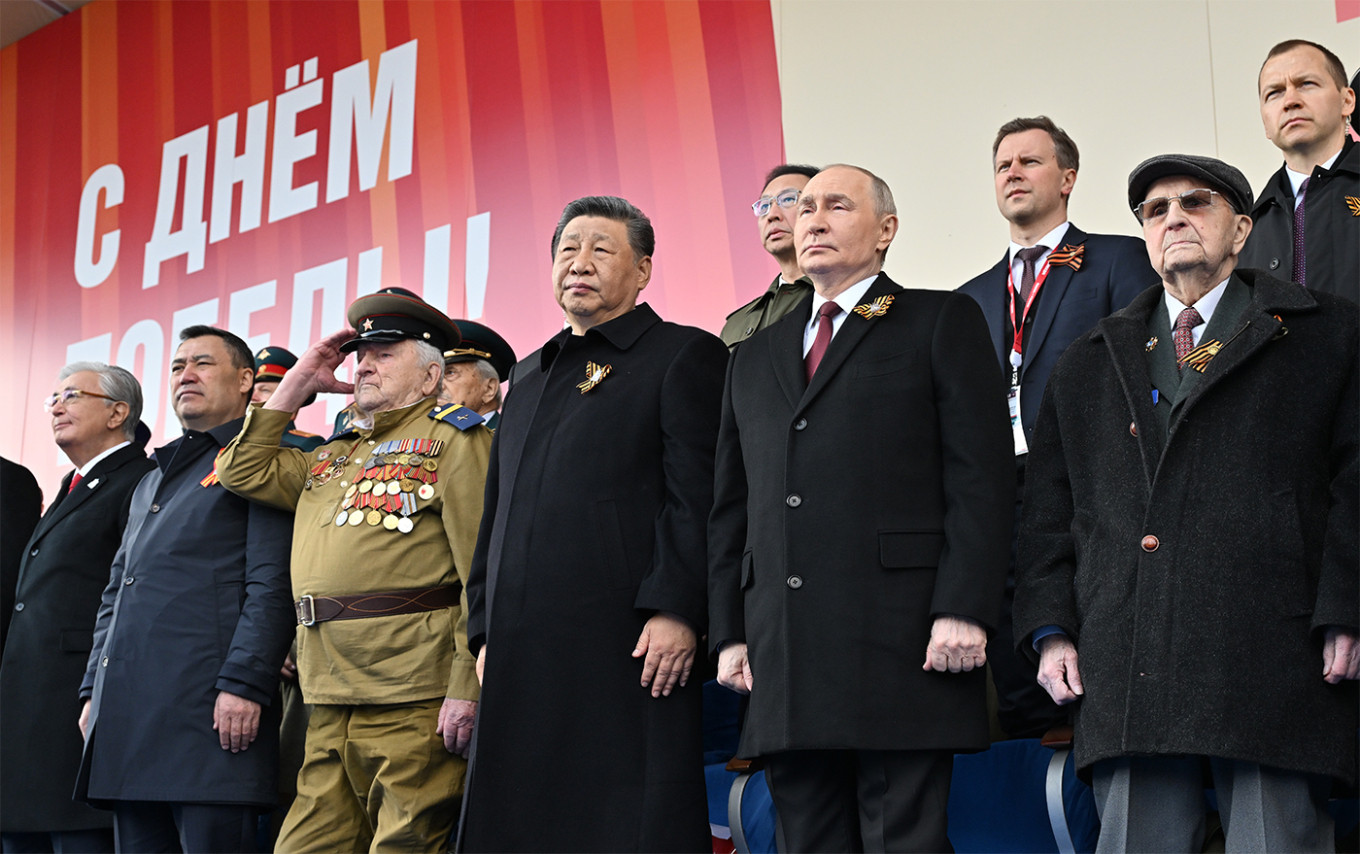 putin-parelasi-3.jpg?v=0 putin-parelasi-3.jpg?v=0