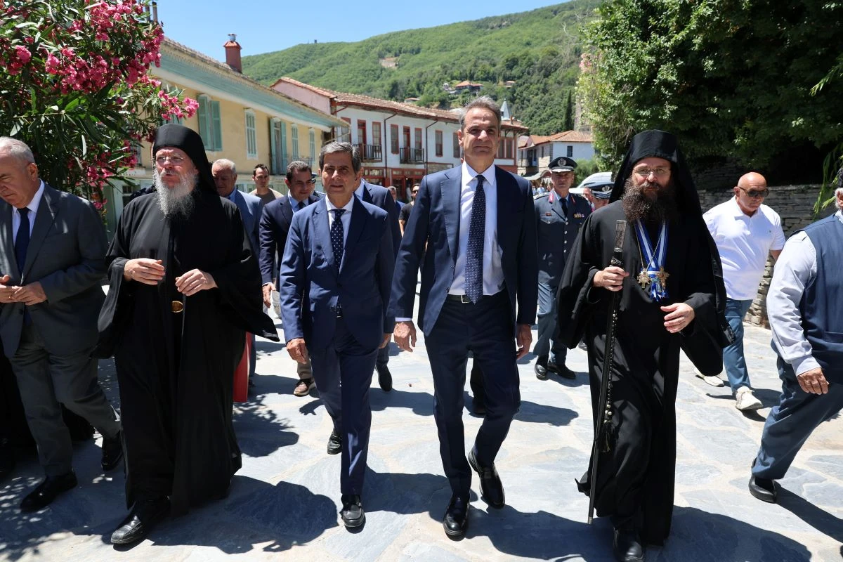 mitsotakis-agion-oros-2.jpg?v=0 mitsotakis-agion-oros-2.jpg?v=0