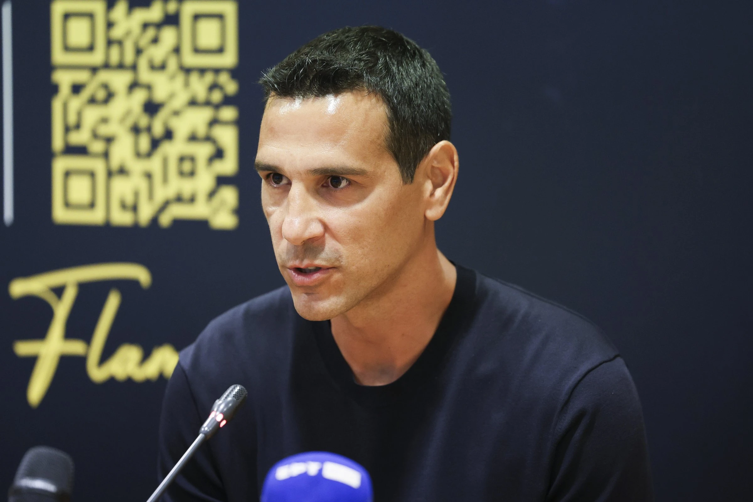 nikos-zisis.jpg nikos-zisis.jpg