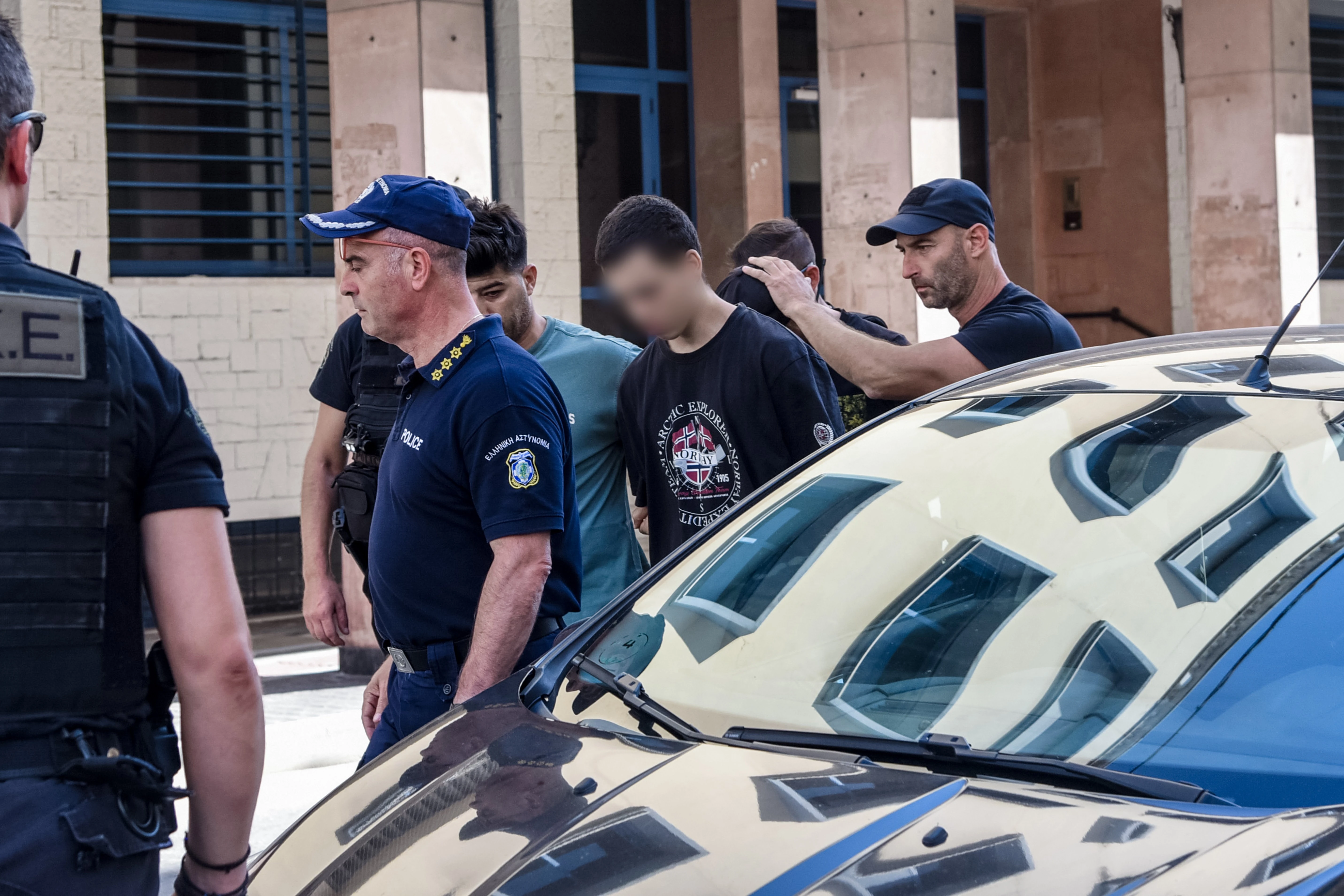 patra-dikastiria-fotia-2.jpg?v=0 patra-dikastiria-fotia-2.jpg?v=0