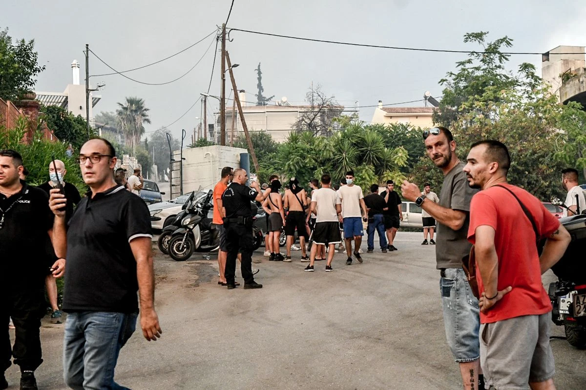 patra-fotia-1.jpg patra-fotia-1.jpg