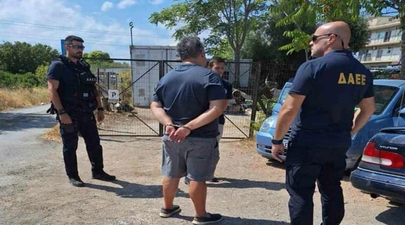 Πηγή φωτογραφίας: Irafina.gr Πηγή φωτογραφίας: Irafina.gr