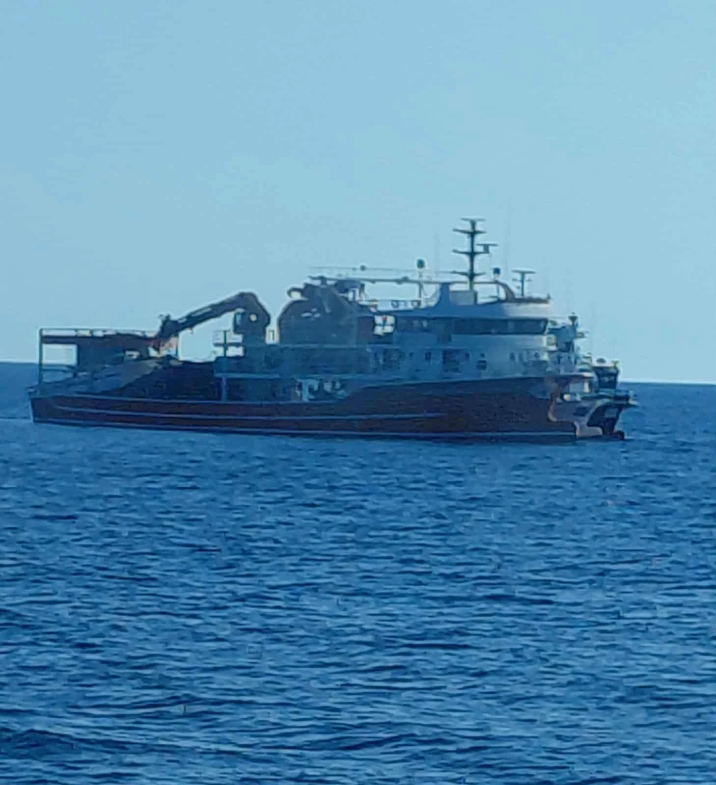 Tουρκικό αλιευτικό γρι-γρι στο Βόρειο Αιγαίο την ημέρα του ελληνοτουρκικού επεισοδίου Tουρκικό αλιευτικό γρι-γρι στο Βόρειο Αιγαίο την ημέρα του ελληνοτουρκικού επεισοδίου