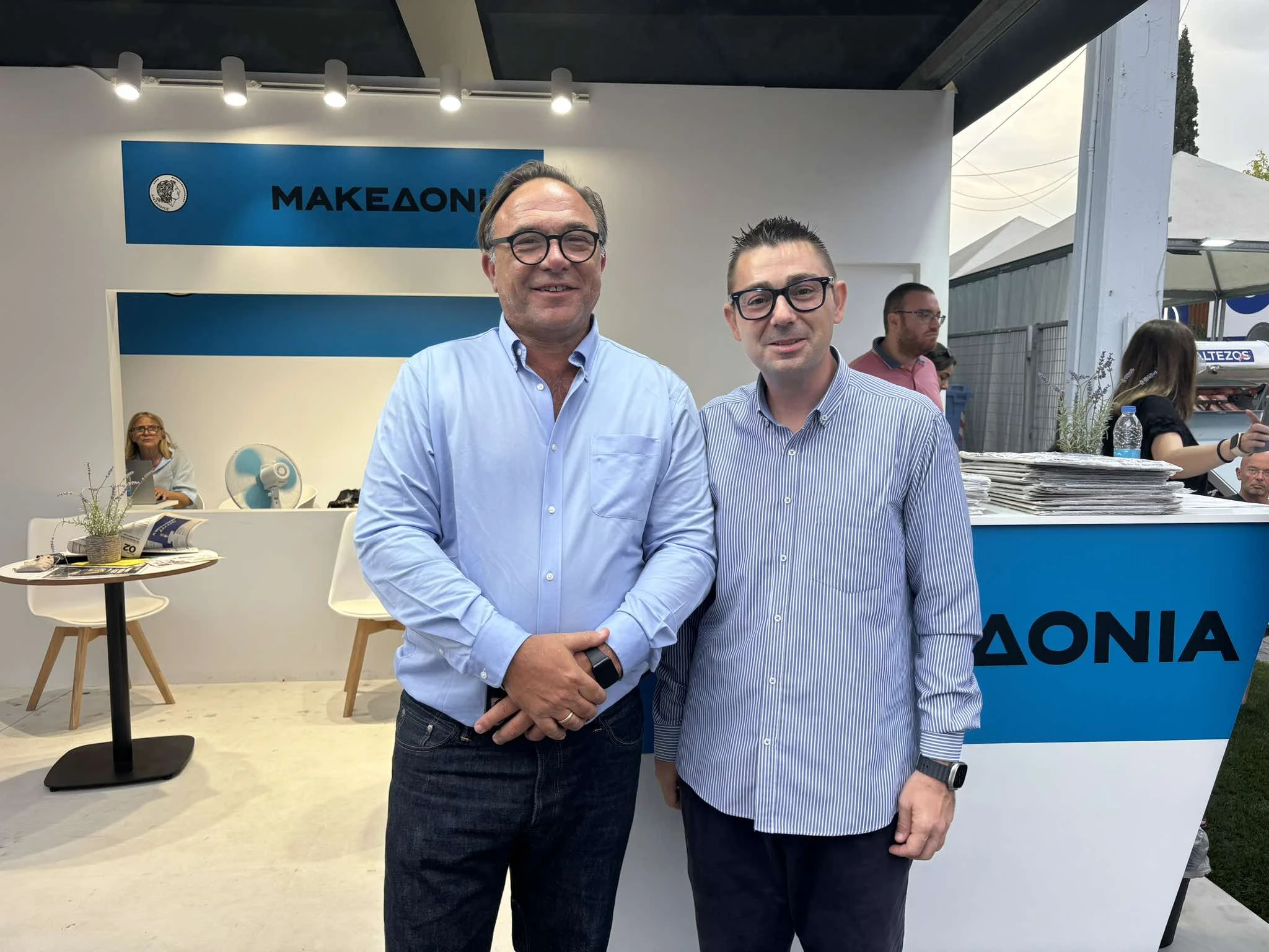 Από δεξιά Π. Κόκκαλης και Β. Στολάκης Από δεξιά Π. Κόκκαλης και Β. Στολάκης