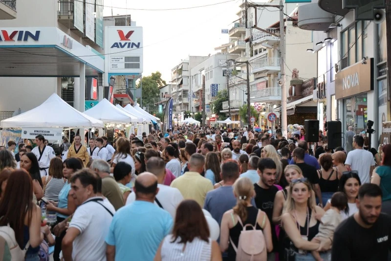 lefki-nyxta-eyosmos2.jpg lefki-nyxta-eyosmos2.jpg