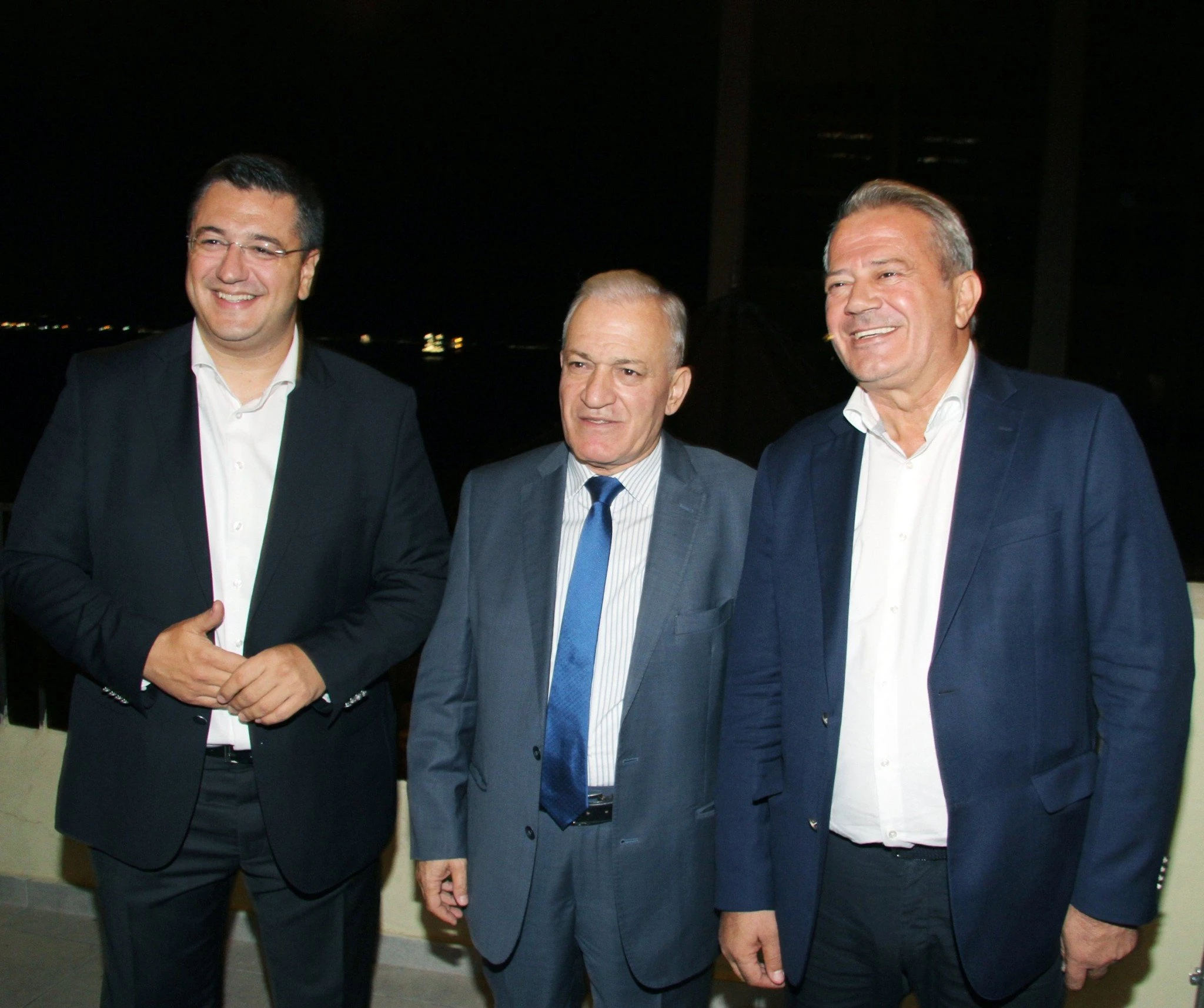 tzitzikostas-perifereiarchis-kentrikis-makedonias-lazaros-kyrizogloy-dimarchos-ampelokipon-me.jpg tzitzikostas-perifereiarchis-kentrikis-makedonias-lazaros-kyrizogloy-dimarchos-ampelokipon-me.jpg