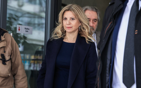 M. Καρυστιανού: Πληροφορίες για ταυτοποίηση του δικαστικού που μετέφερε απειλές στην ίδια και στον γιο της