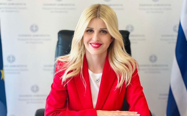 Έλενα Ράπτη στη «ΜτΚ»: Περισσότερες από 40 παρεμβάσεις, ύψους 6,7 δισ., υλοποιούνται από την κυβέρνηση για το στεγαστικό