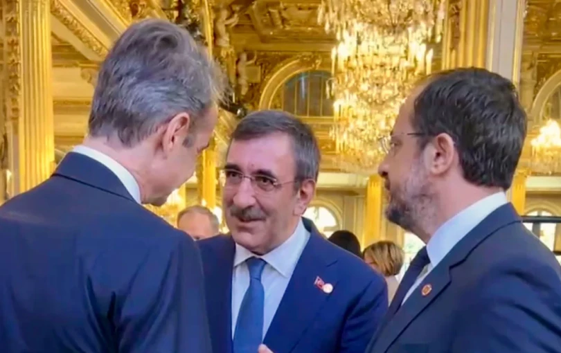 Παρίσι - Σύνοδος ηγετών για την Ουκρανία: Άτυπη συνάντηση Μητσοτάκη, Χριστοδουλίδη, Γιλμάζ