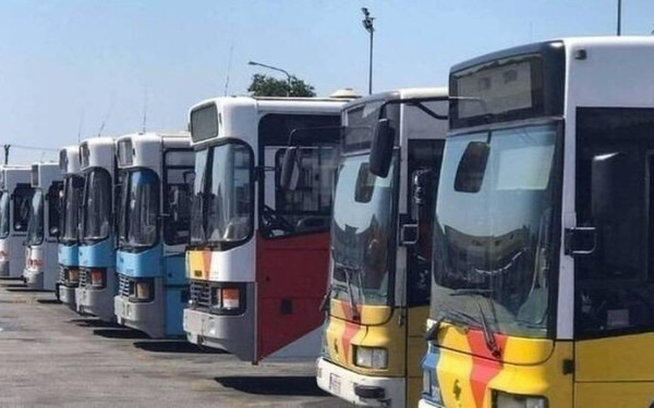 Τράβηξαν και σήμερα χειρόφρενο στον ΟΑΣΘ - Στα κάγκελα οι έμποροι, σε αδιέξοδο οι πολίτες