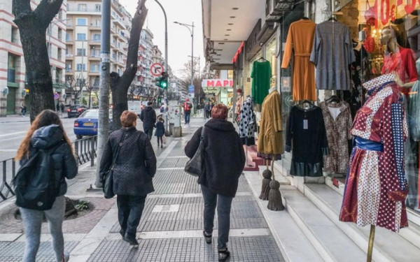 Ελεύθεροι επαγγελματίες: Όλα όσα θα αλλάξουν για τις μικρομεσαίες επιχειρήσεις με 5 παρεμβάσεις 