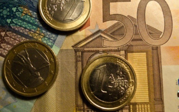 Μειώθηκαν κατά 25 δισ. ευρώ τα «κόκκινα» δάνεια σε τράπεζες και εισπρακτικές