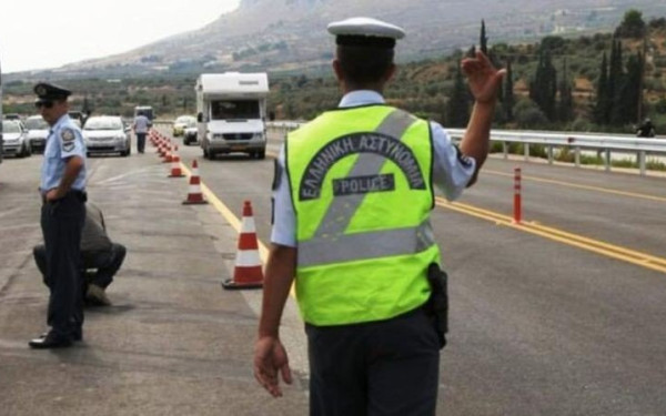 Κοζάνη: Κλειστή παραμένει η Εγνατία Οδός στο τμήμα του κόμβου Κοίλων έως Πολύμυλο μετά την ανατροπή φορτηγού