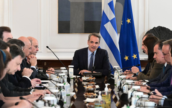 Συνεδριάζει σήμερα το Υπουργικό Συμβούλιο: Έμφαση στην οικονομία, την καθημερινότητα και μέτρα για την ανήλικη παραβατικότητα