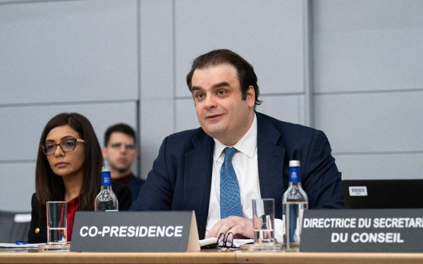 Κ. Πιερρακάκης στο ΔΝΤ: Η ελληνική οικονομία είχε πάντα το κατάλληλο υλικό αλλά δεν διέθετε το απαραίτητο λογισμικό