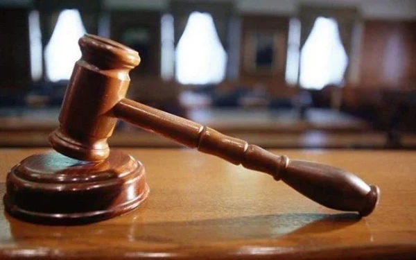 Άγριος καβγάς ζευγαριού στον Βόλο: Κατηγόρησε τον άνδρα της ότι έχει ομόφυλη σχέση και αυτός την χτύπησε