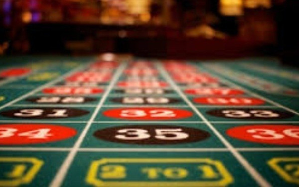 Γνωστή influencer στο στόχαστρο της Δίωξης Ηλεκτρονικού Εγκλήματος - Διαφήμιζε site παράνομου τζόγου