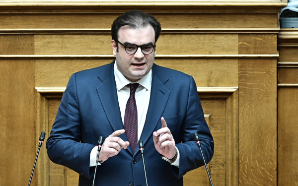 Κυρ. Πιερρακάκης: «Η Ελλάδα θα αποπληρώσει δέκα χρόνια νωρίτερα τα δάνεια του πρώτου Μνημονίου»