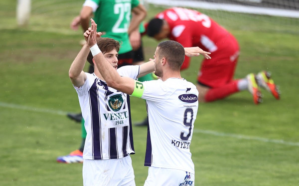 Super League 2: Ο Ηρακλής νίκησε εύκολα τον Μακεδονικό και μείωσε την απόσταση από την ΑΕΛ (βίντεο)