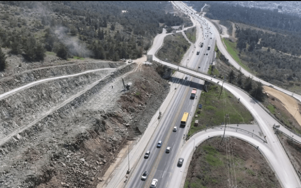 FlyOver Θεσσαλονίκης: Το μεγαλύτερο οδικό έργο της πόλης «απογειώνεται» - Εντυπωσιακά πλάνα από drone (βίντεο)