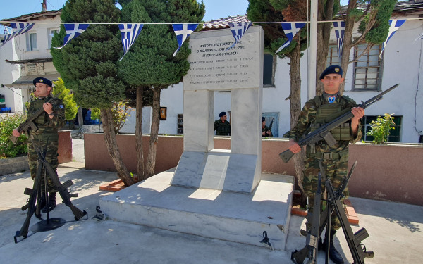 Ξάνθη: Το Δ’ Σώμα Στρατού τίμησε τους Έλληνες μουσουλμάνους στρατιώτες που σκοτώθηκαν στον Β’ ΠΠ