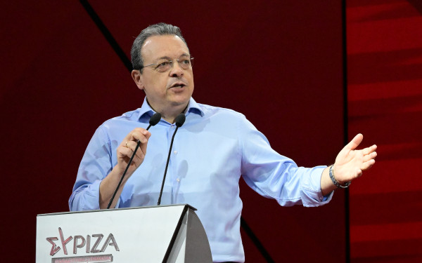 Φάμελλος: «Χρειαζόμαστε επενδύσεις να ανεβάζουν το εισόδημα και να κρατούν την εργασία στην Ελλάδα»