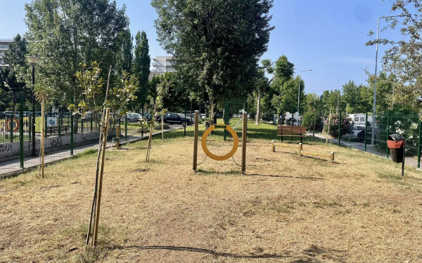 Θεσσαλονίκη: Εγκαινιάστηκε το τέταρτο πιστοποιημένο πάρκο σκύλων στην Μ. Αλεξάνδρου