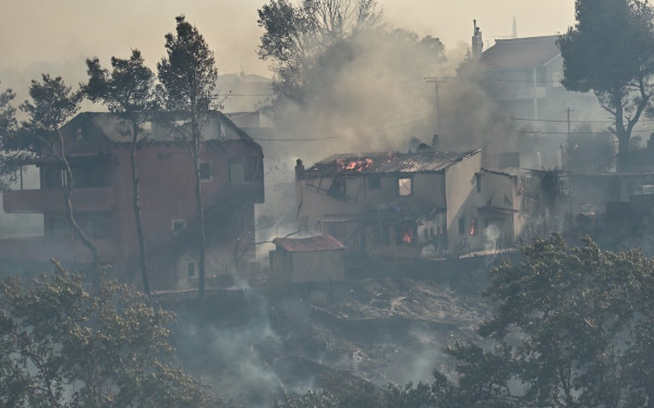 Χαλκιδική: Παρατείνεται έως 18/8 η απαγόρευση κυκλοφορίας λόγω πολύ υψηλού κινδύνου δασικής πυρκαγιάς