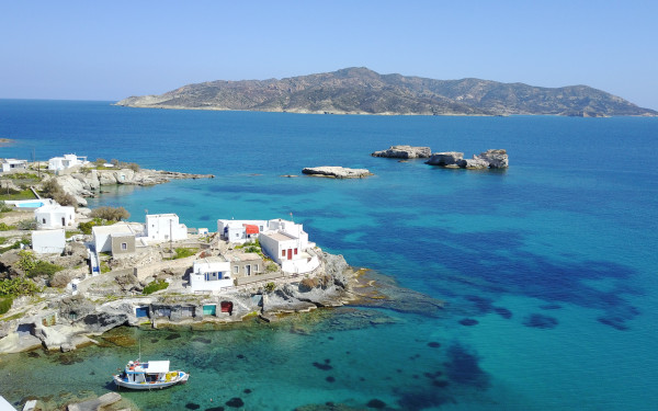 Την ομορφιά και αυθεντικότητα της Κίμωλου προβάλλει ολλανδικός ιστότοπος