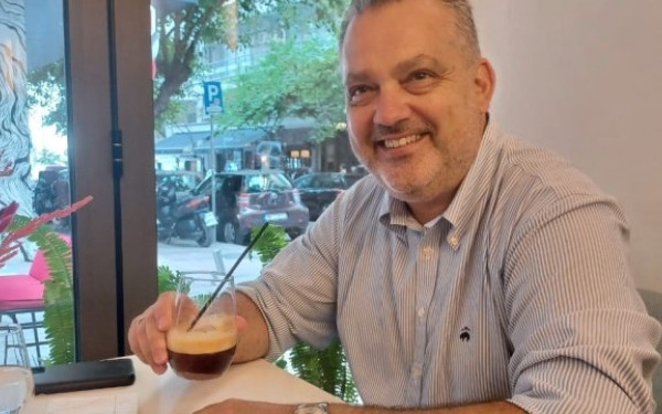 Πρωινός καφές με τον πρόεδρο της ΧΑΝΘ Γιάννη Σωσσίδη (βίντεο)