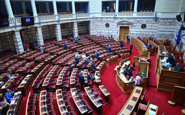 Νομοσχέδιο για το πειθαρχικό δίκαιο των δημοσίων υπαλλήλων: Συμμετοχή του Νομικού Συμβουλίου του Κράτους στο νέο πειθαρχικό όργανο