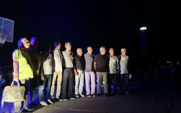 Χαλκιδική: Μουσική βραδιά στον Φάρο Ποσειδίου με μηνύματα κατά της βίας και τιμητικές διακρίσεις σε παλαίμαχους ποδοσφαιριστές (βίντεο)