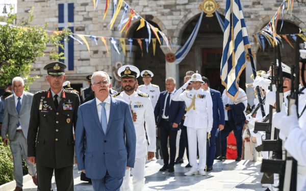 Κ. Τασούλας: Η Παναγία Εκατονταπυλιανή πηγή παρηγοριάς και έμπνευσης για τον Ελληνισμό