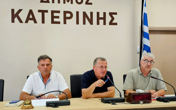 Δήμος Κατερίνης: Πιάνουν δουλειά οι 106 καθαρίστριες σχολικών μονάδων