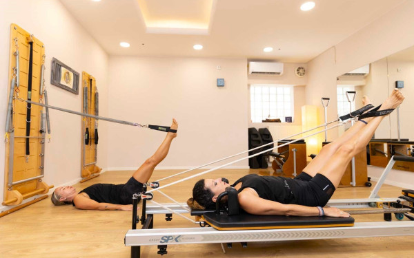 VIRA Home Yoga & Pilates Studio: Ευεξία και προσωπική εξέλιξη… στη Νέα Κρήνη