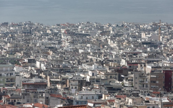 Θεσσαλονίκη: O ΦΠΑ χτυπά την πόρτα στα Airbnb - Οι συνέπειες και η αναστάτωση στην αγορά