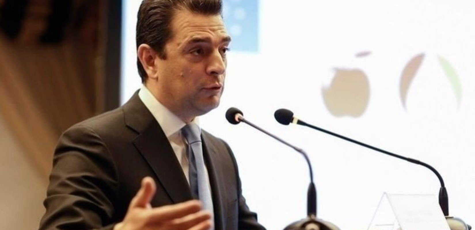 Κ. Σκρέκας: Θέλουμε τάξη στο χάος των παραπλανητικών τακτικών, όχι να καταργήσουμε τις προσφορές