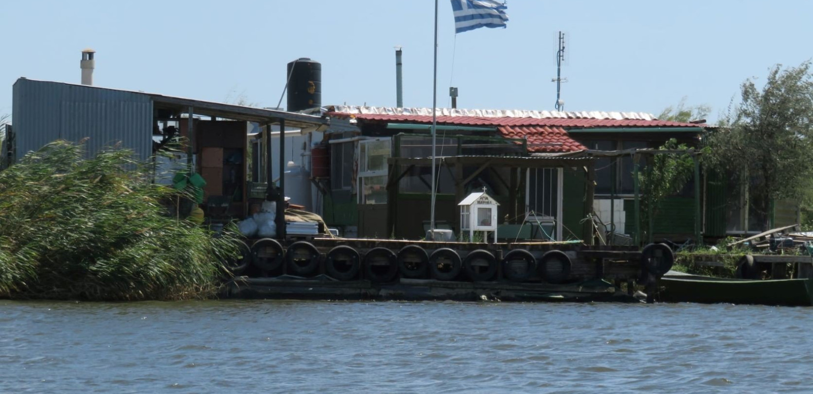 Στον «αέρα» οι καλύβες του Έβρου 