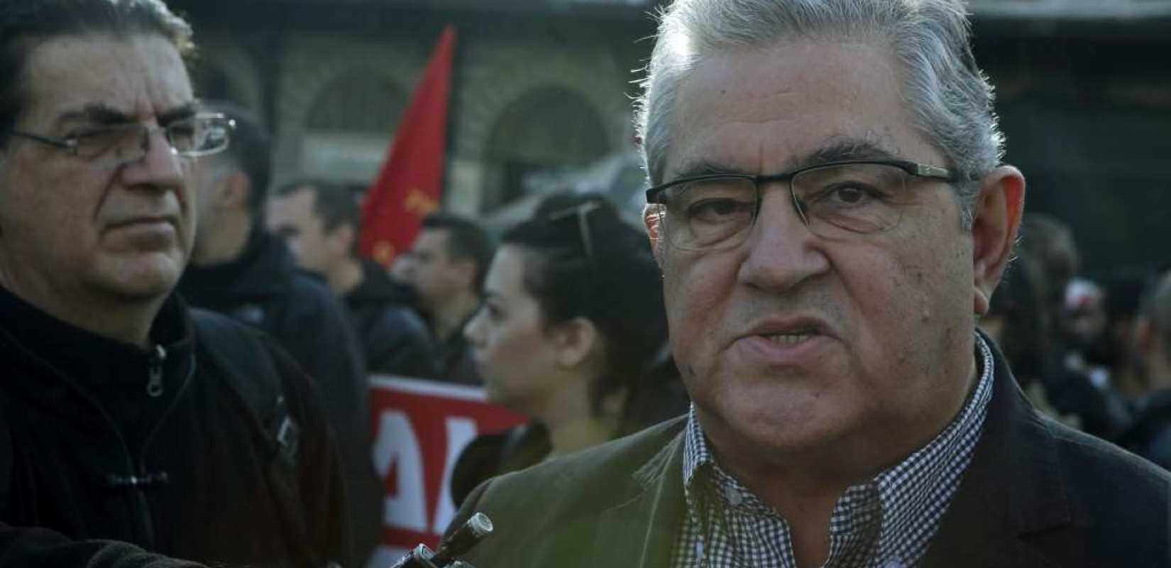 Δ. Κουτσούμπας: Ο λαός έχει αναλάβει την ατομική ευθύνη, αλλά το κράτος όχι