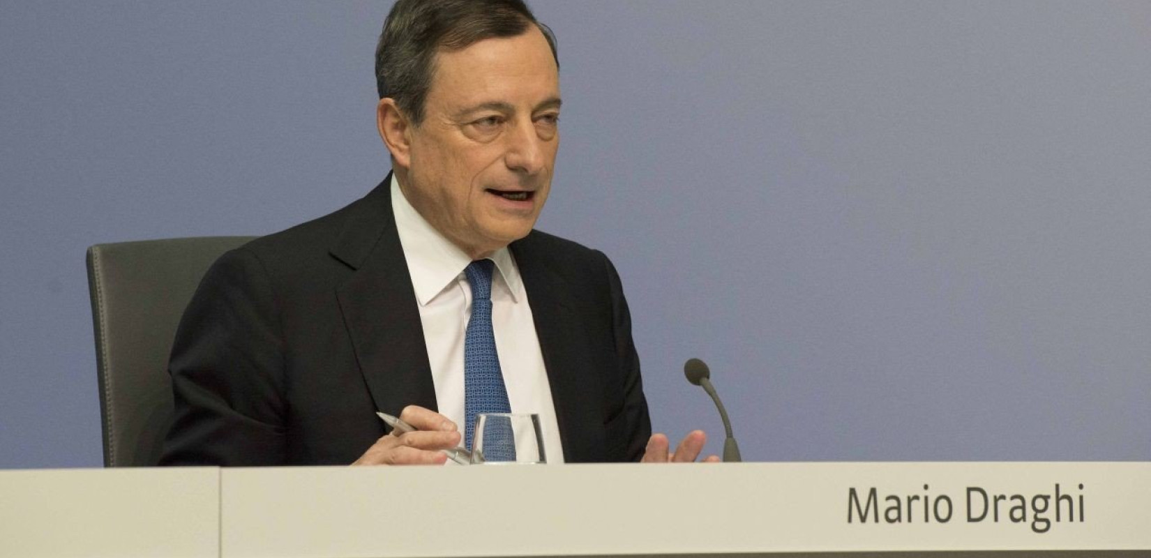Μ. Ντράγκι: Φέτος δεν πρέπει να ζητηθούν, αλλά να δοθούν χρήματα - Δεν είναι στιγμή να ασχοληθούμε με το χρέος