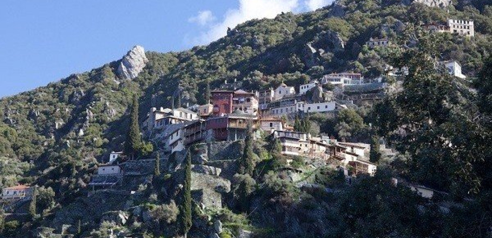 Στην εφιαλτική δίνη του κορονοϊού το Άγιον Όρος